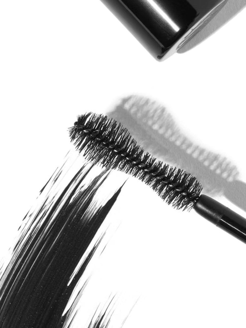 Eyeko Rock Out & Lash Out Mascara - Picture 2 of 7